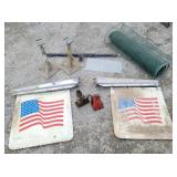 Lot incl: American Flag Mud Flaps, (2) Hydraulic