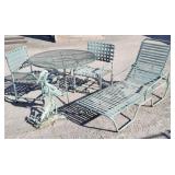 Heron Statue, Metal Patio Lounger, Table & Chairs