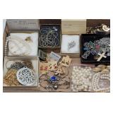 Fashion Costume Jewelry: Faux Pears, Earrings...