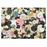 Collection Vintage Buttons - 2LBS, APX 1400 QTY,