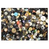 Collection Vintage Buttons - 2LBS, APX 1400 QTY,