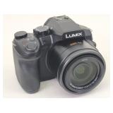 Panasonic Lumix DMC-FZ300 w Accessories