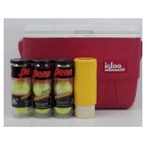 Igloo 25 Cooler & Penn Tennis Balls