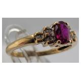 10K Gold, Ruby, & Diamond Ring - 2.2 gtw