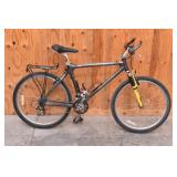 Giant MCM two Carbon Fiber Bike Bicycle