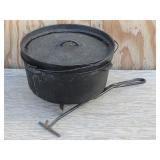 12" Dutch Oven w/ Lid Lifter & Storage Bag