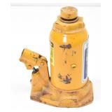 Dura-Lift 12 Ton Hydraulic Bottle Jack