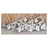 (2) White Cast Iron Ivy Leaf Corner Shelf Brackets
