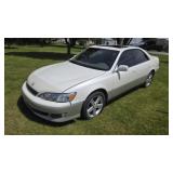 2000 Lexus ES 300
