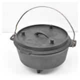Camp Chef Lewis & Clark Footed 11" Dutch Oven w/