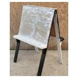 Folding Art Board Easle 44'T