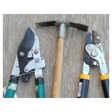 Bypass Pruning Shears / Loppers / Mattock
