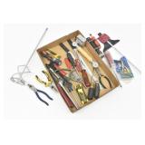 Tools: Pliers, Screwdrivers, Saw Guide, Hex Key