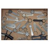 Watch Case Opener Tools