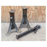 (2) Jack Stands & Threaded Screw Rod