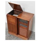 Magnavox "The Voice of Music" Console Radio Record