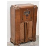Vintage RCA 9K1 Mahogany  Radio