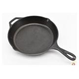 Lodge USA 8SK Cast Iron Skillet 10' dia
