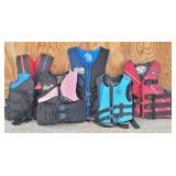 (5) Life Vests: Competition Zone, Liquid Force &