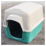 Petmate Barnhome Plastic Outdoor Dog House