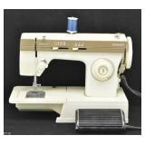 Singer MERRITT 1872 Portable Sewing Machine