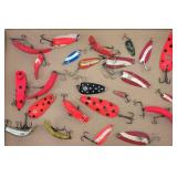 (24) Fishing Lures: Spoons, Flat Fish...