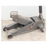 Heavy Duty 3 Ton Floor Jack w/ Rapid Pump