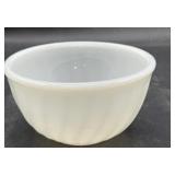 Fire King small bowl, 5 inch wine