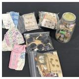 Vintage buttons/sewing thread