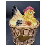 Hen on nest under lid chipped 5.5ï¿½ tall
