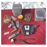 Large amount of screws Pittsburgh wrench set