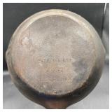 Cast-iron Chef skillet 9 inch