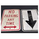 No parking metal signs