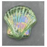 Art glass carnival shell paperweight