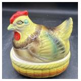 Turn on nest salt, and pepper set