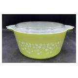 Pyrex 1.5 casserole with lid