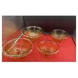 Yellow depression mixing bowl set
