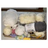 Large amount of knitting needles/crocheting