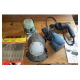 Palm sander/drill knee pads, sanding paper