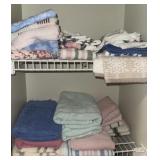 huge amount of kitchen towels/bath towels, wash