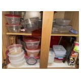 Large amount of Rubbermaid containers