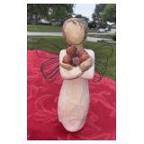 Willow tree figurine, angel 5 1/4 inch tall