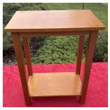 Small wooden table 19 inch wide 24 inch tall