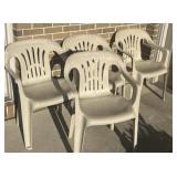 4 outdoor plastic lawn chairs