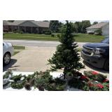 Christmas tree small outdoor Christmas wreaths