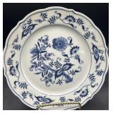 Blue Danube 8.5ï¿½ dinner plate