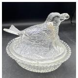 Glass bird on meat damaged cracked on both pieces