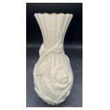 Lenox vase5.5ï¿½ tall