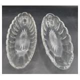 Heisey  glass pair of oval dishes