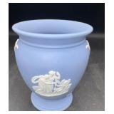 Wedgwood vase 4ï¿½